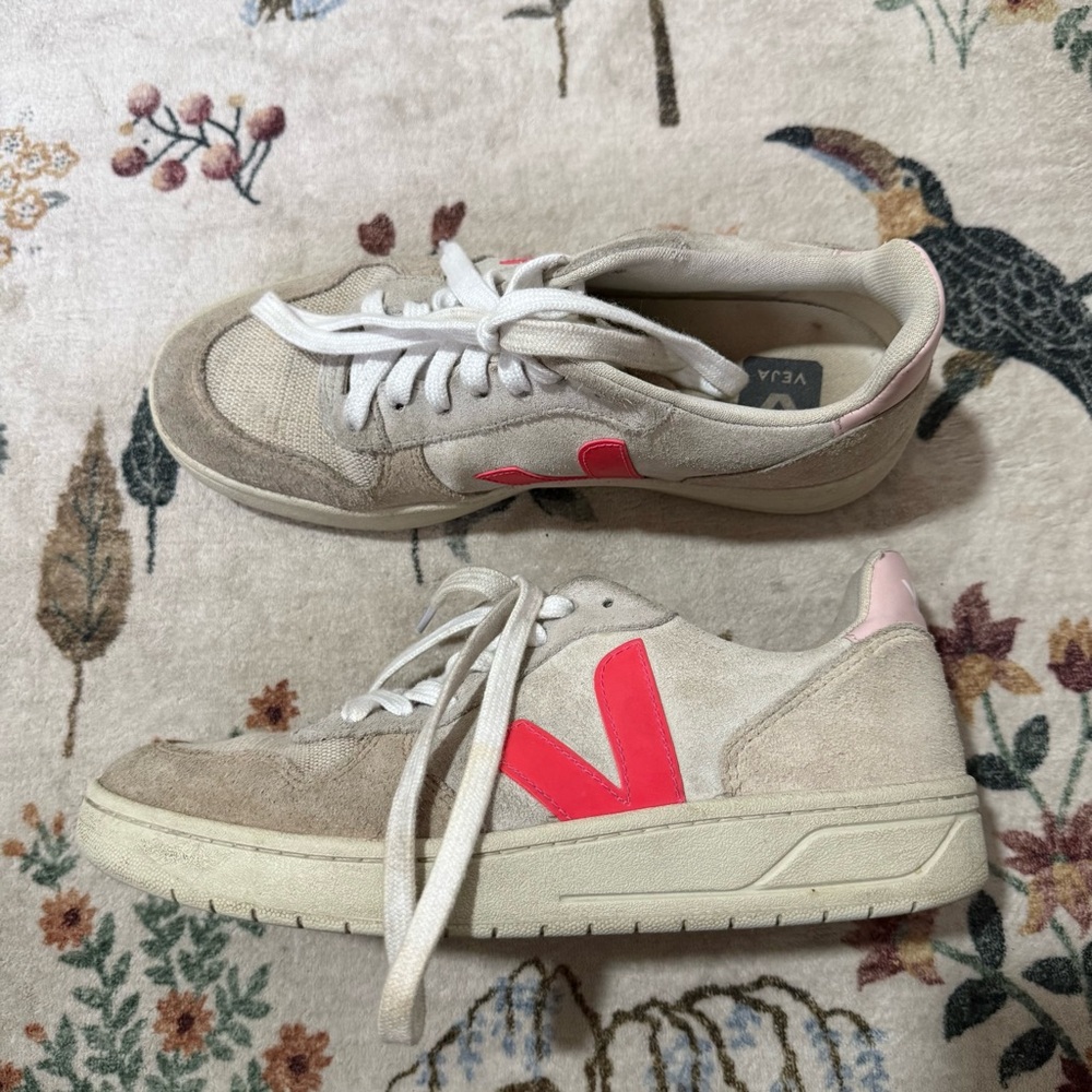 Veja Cream and Coral Sneakers size 39